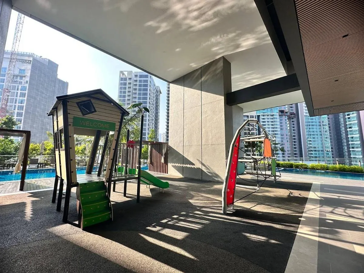 Pavilion Ceylon Hill By J&C Kuala Lumpur